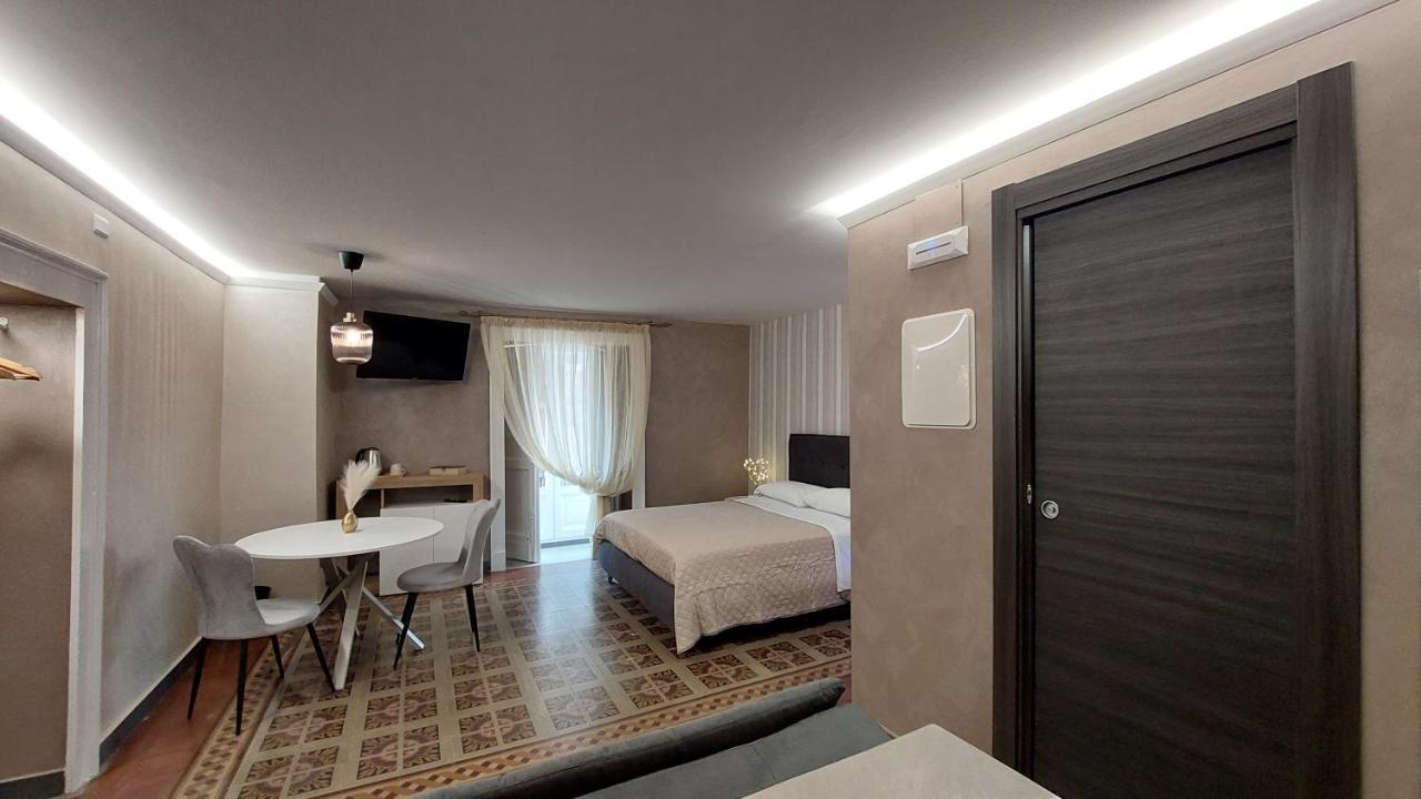 I 3 Principi, Garibaldi Suites Catânia Exterior foto